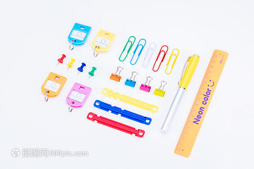 辦公桌面新風景 創意文具造型如何提升工作效率與愉悅感